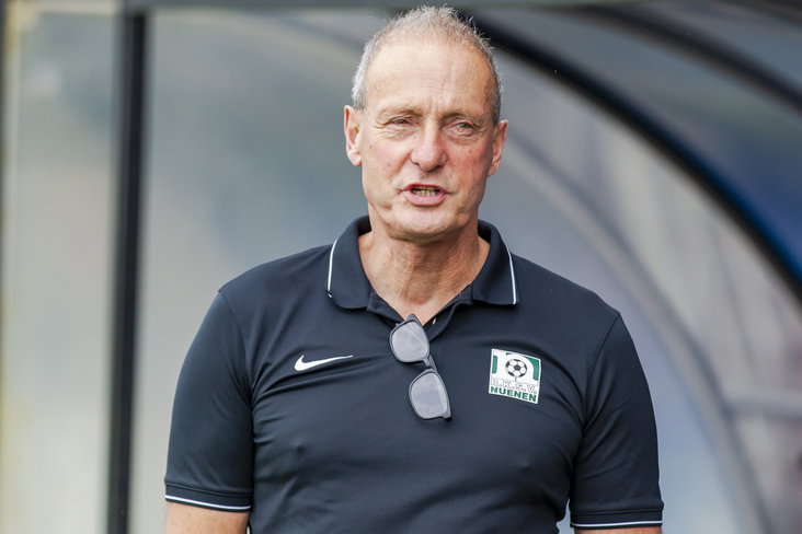 Jan Poortvliet als trainer van RKSV Nuenen