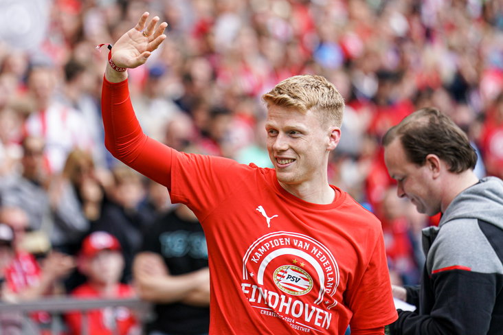 Jerdy Schouten tijdens de huldiging van PSV