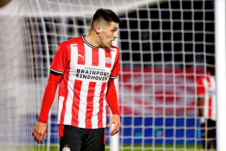 Joël Piroe namens Jong PSV