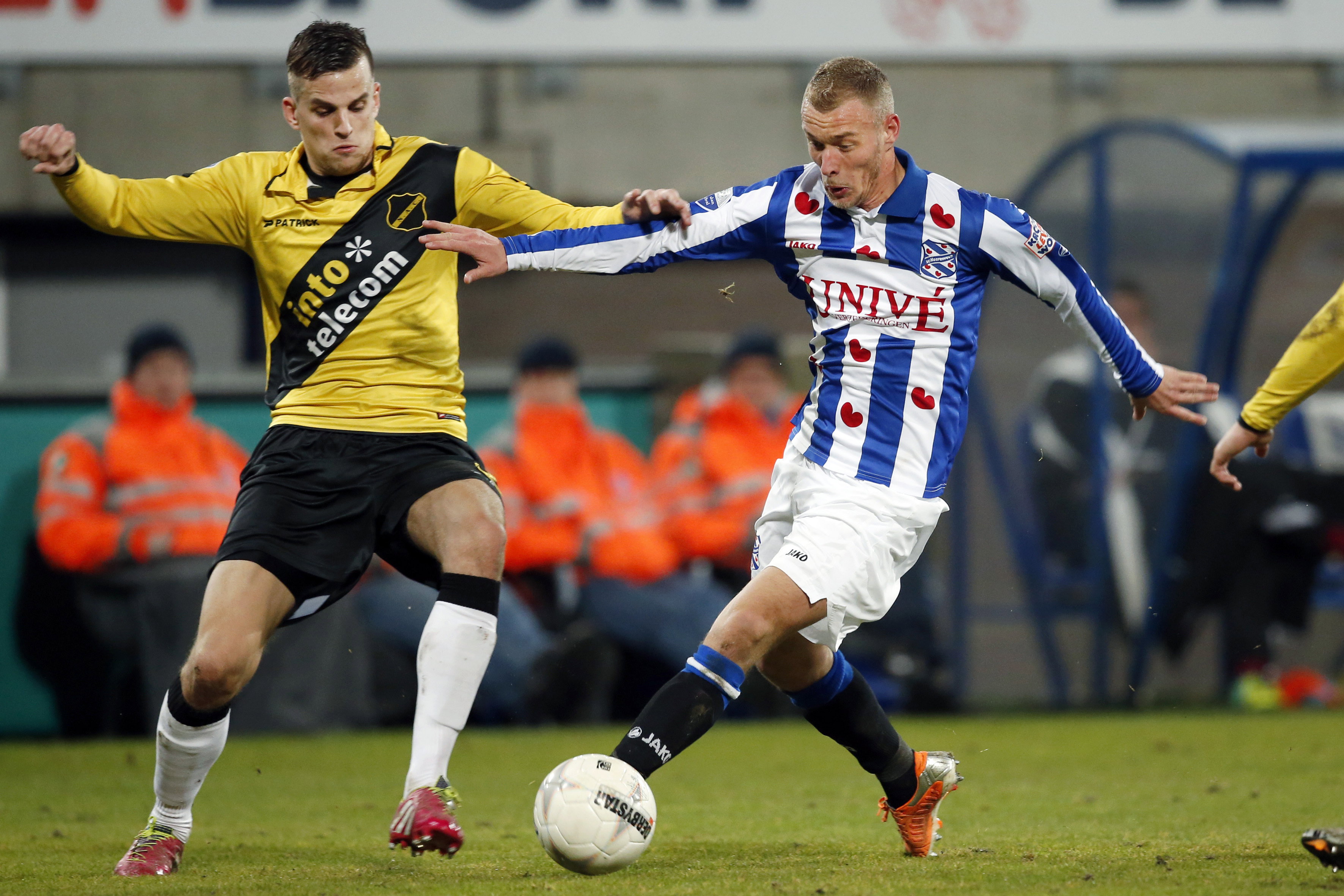 Joeri de Kamps in het shirt van SC Heerenveen