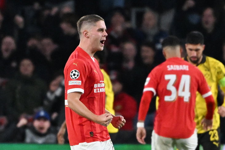 Joey Veerman tegen Borussia Dortmund