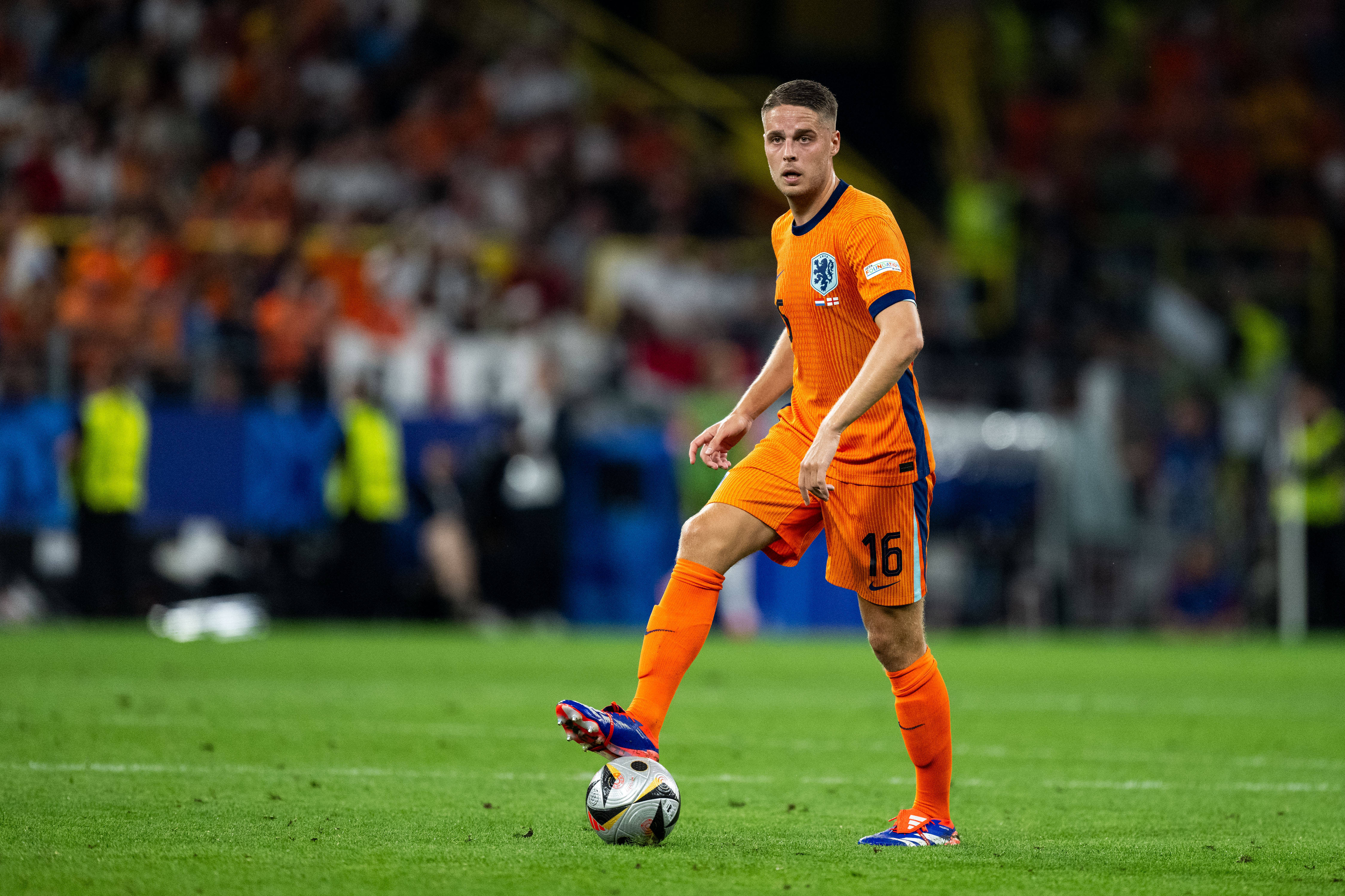 Joey Veerman tegen Engeland
