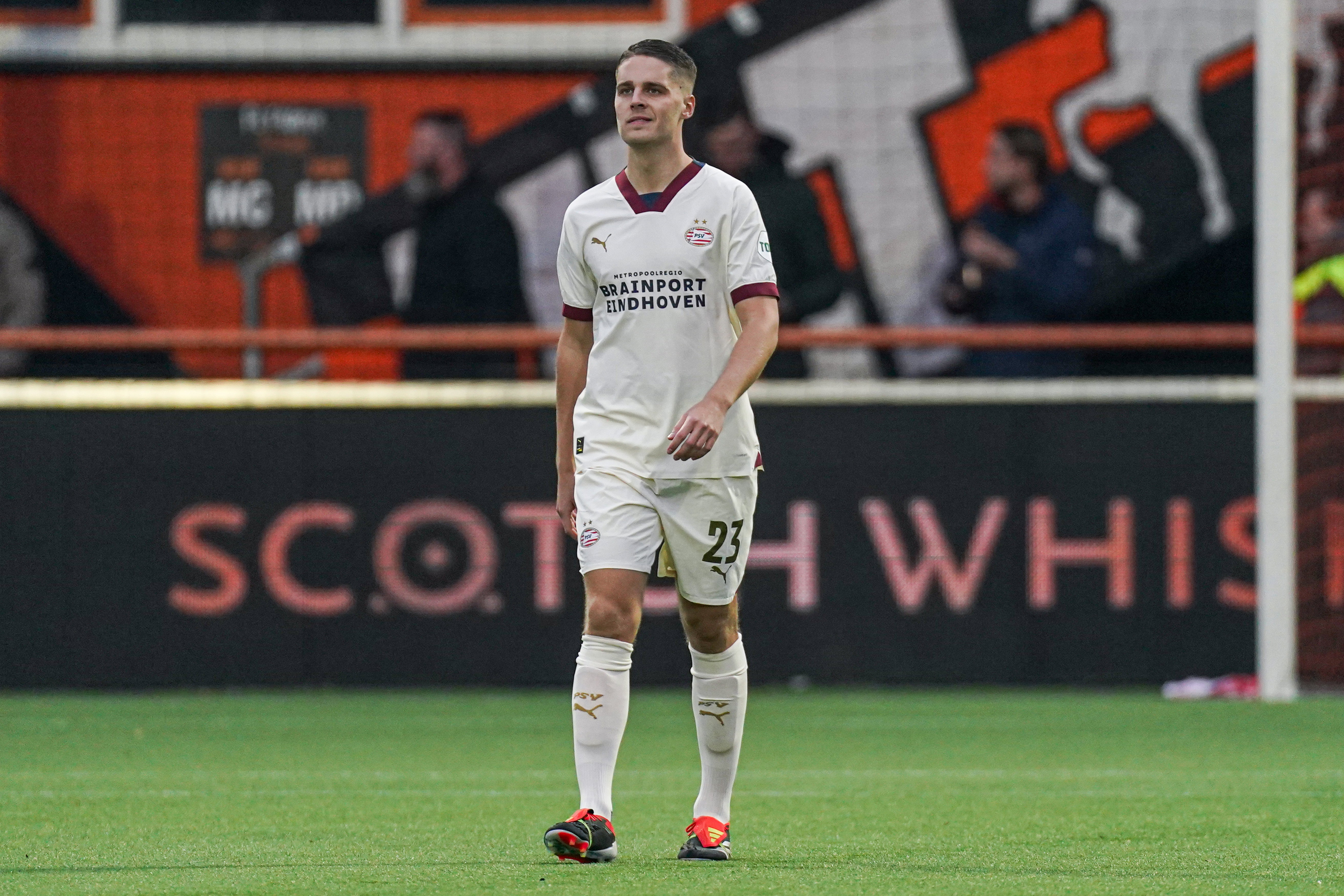 Joey Veerman tegen FC Volendam