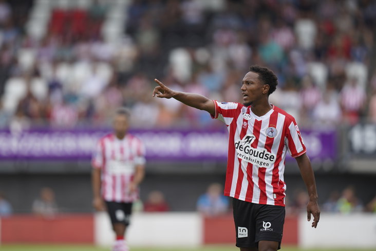 Jonathan de Guzman