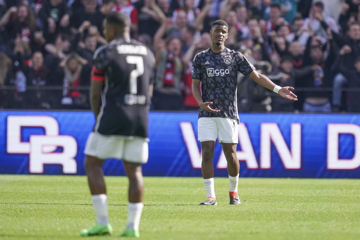 Jorrel Hato tegen Feyenoord