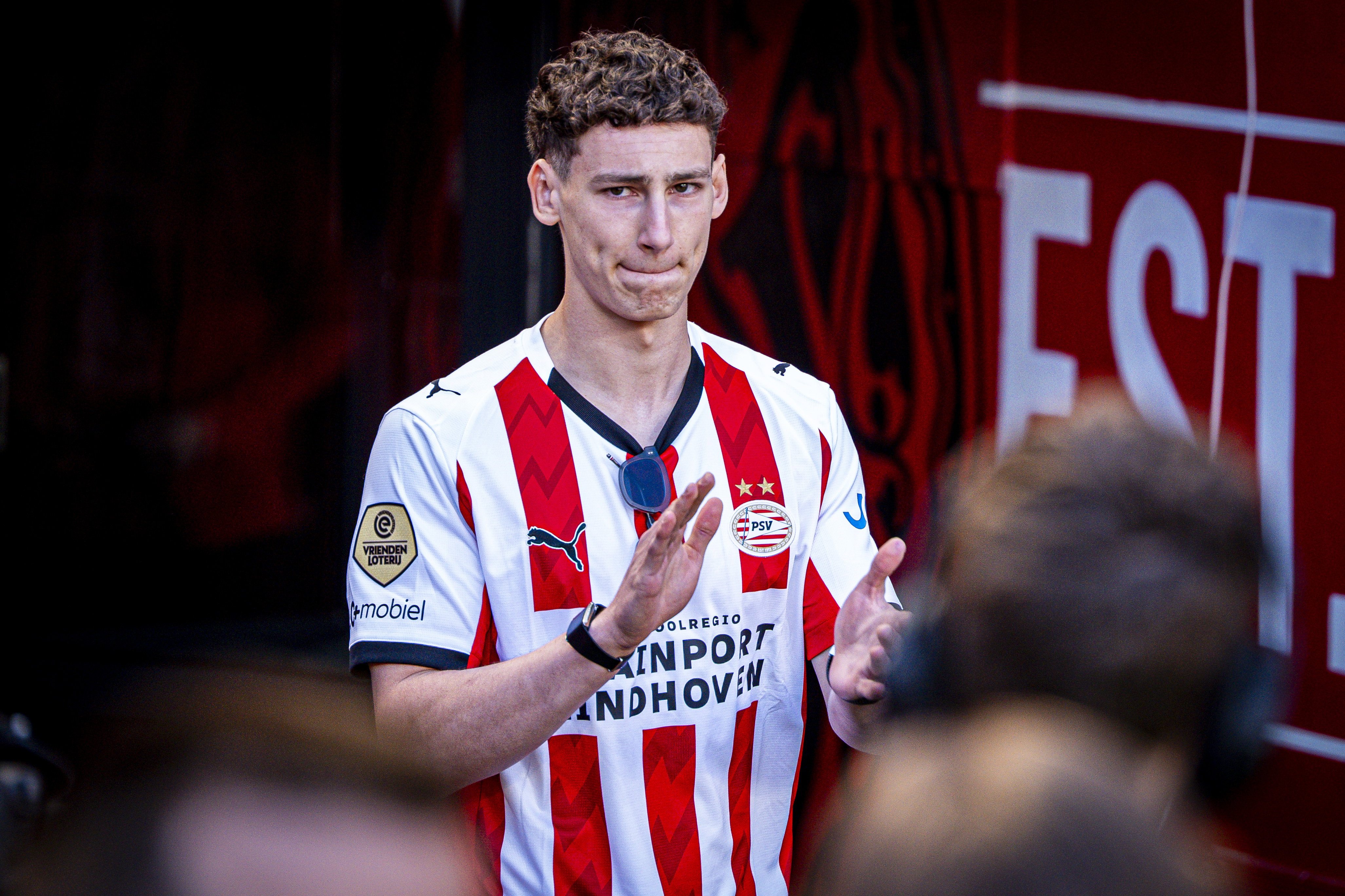 Ruben van Bommel tijdens de huldiging van PSV