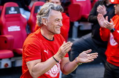 Rob Maas tijdens de huldiging van PSV