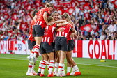 PSV juicht in het Philips Stadion