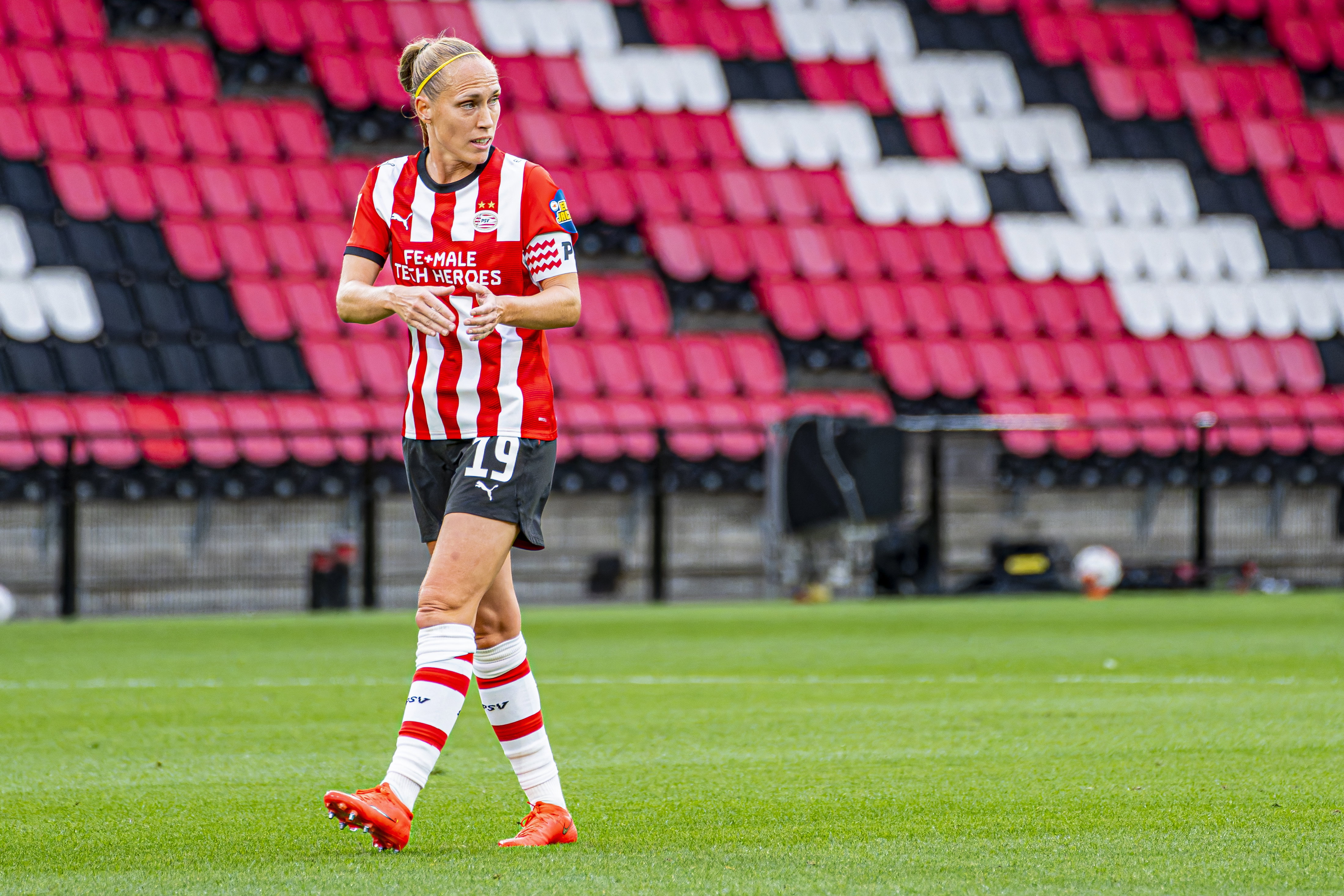 PSV-captain Janice Cayman