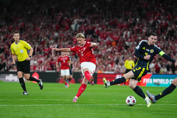 Kasper Dolberg tegen Schotland