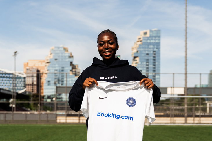 Lakeesha Eijken tekent bij HERA United