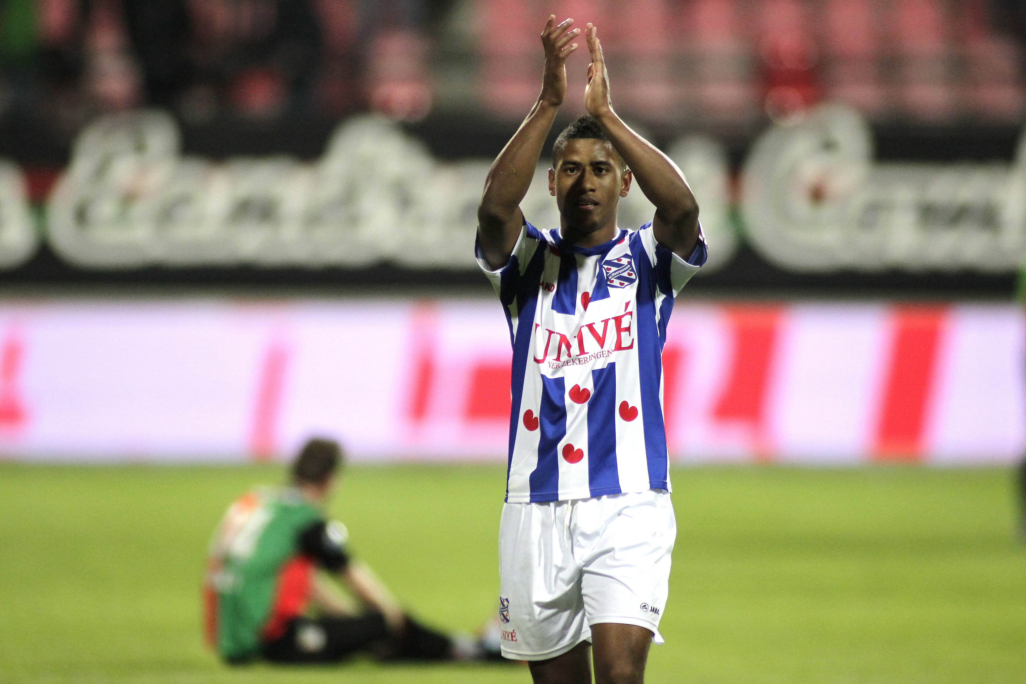 Luciano Narsingh namens SC Heerenveen