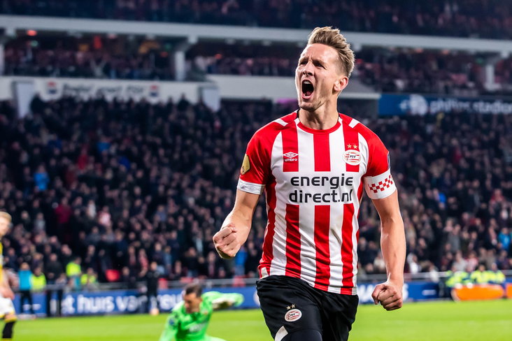 Luuk de Jong viert zijn goal in 2018