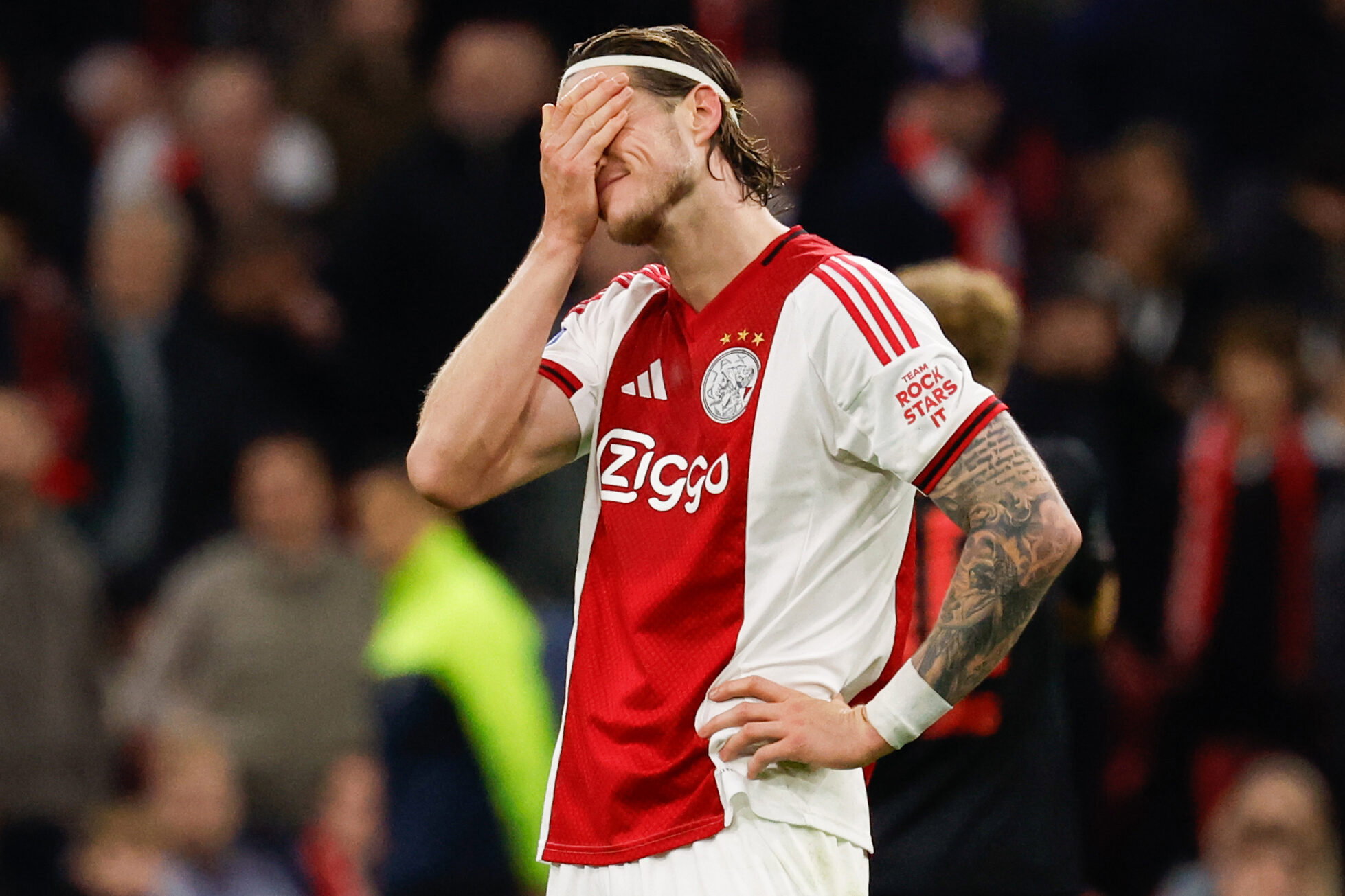 Wout Weghorst baalt