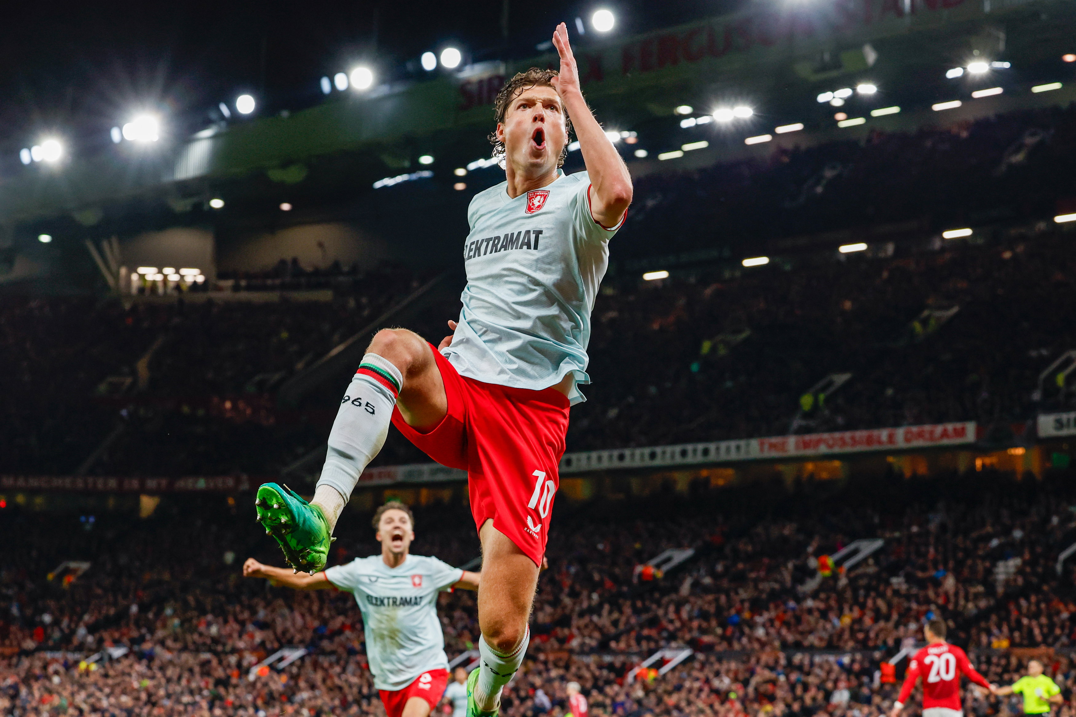Sam Lammers na zijn goal op Old Trafford