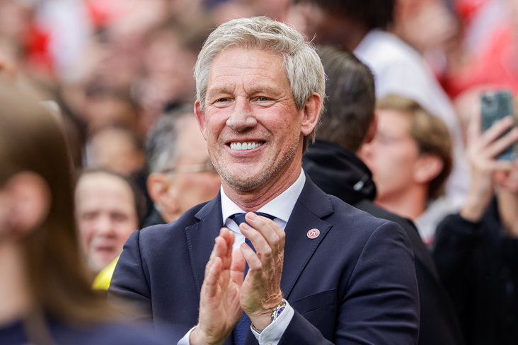 Marcel Brands na de kampioenswedstrijd in het Philips Stadion