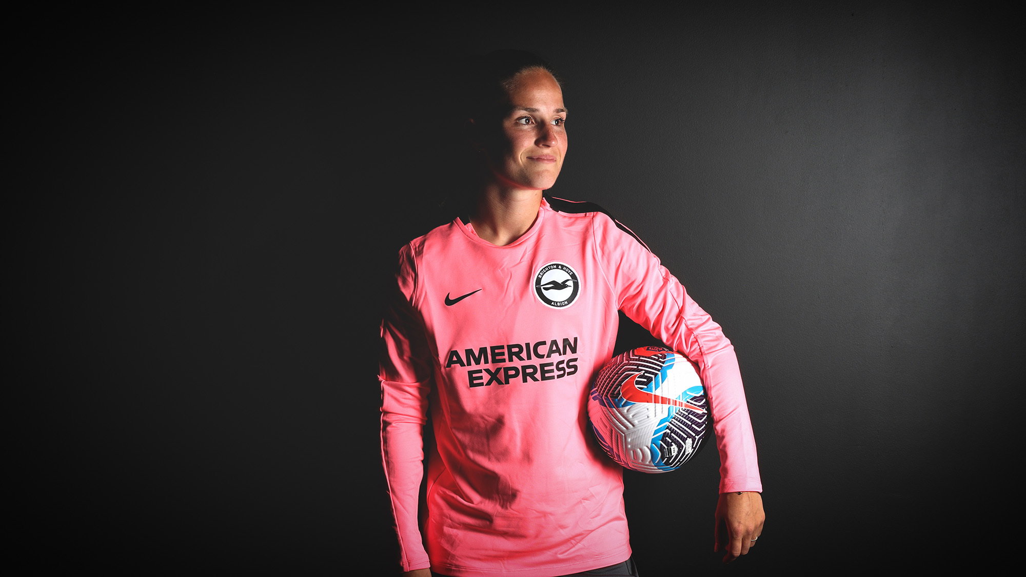 Marisa Olislagers tekent bij Brighton & Hove Albion