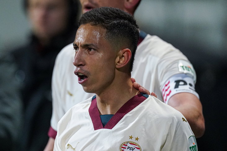 Mauro Junior tegen Excelsior