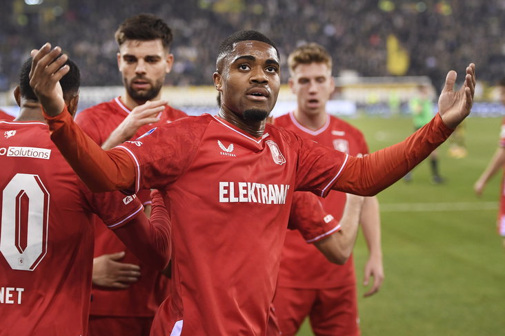 Myron Boadu tegen Vitesse