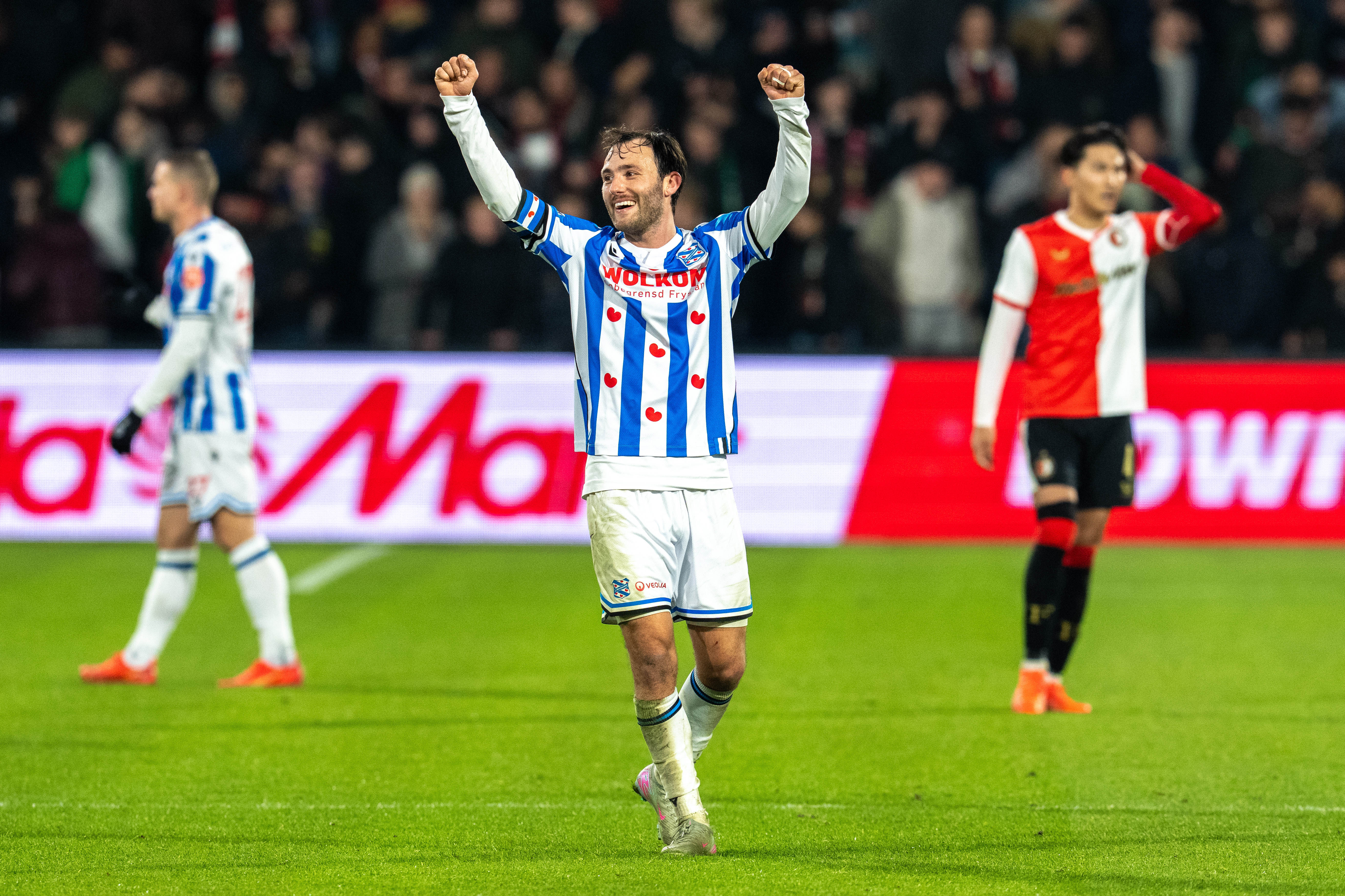 Joris van Overeem juicht