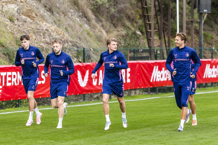 Training Feyenoord in de voorbereiding op het nieuwe seizoen