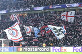 Supporters van PSV in het Philips Stadion tijdens een Champions League-wedstrijd