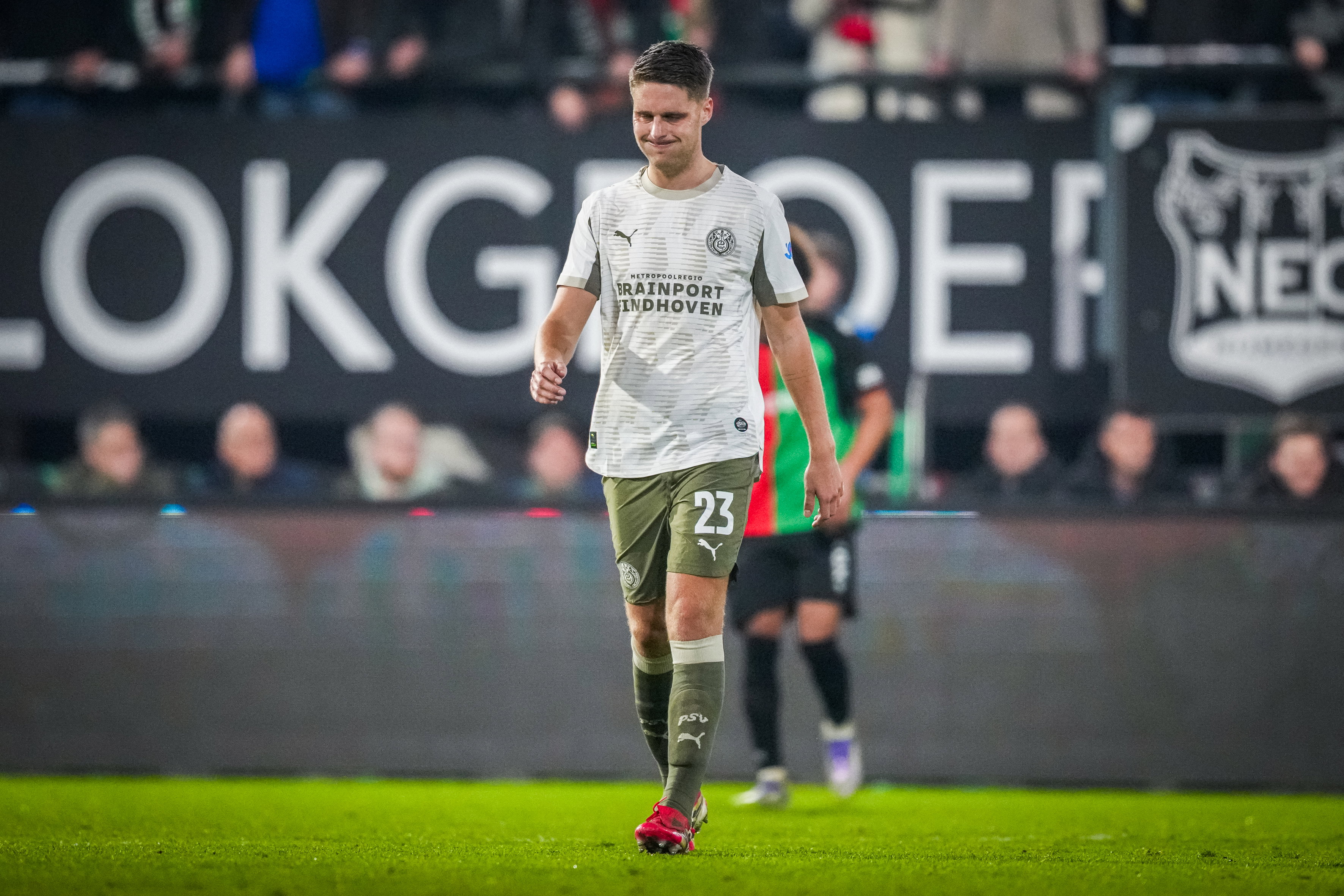 Een ontevreden Joey Veerman