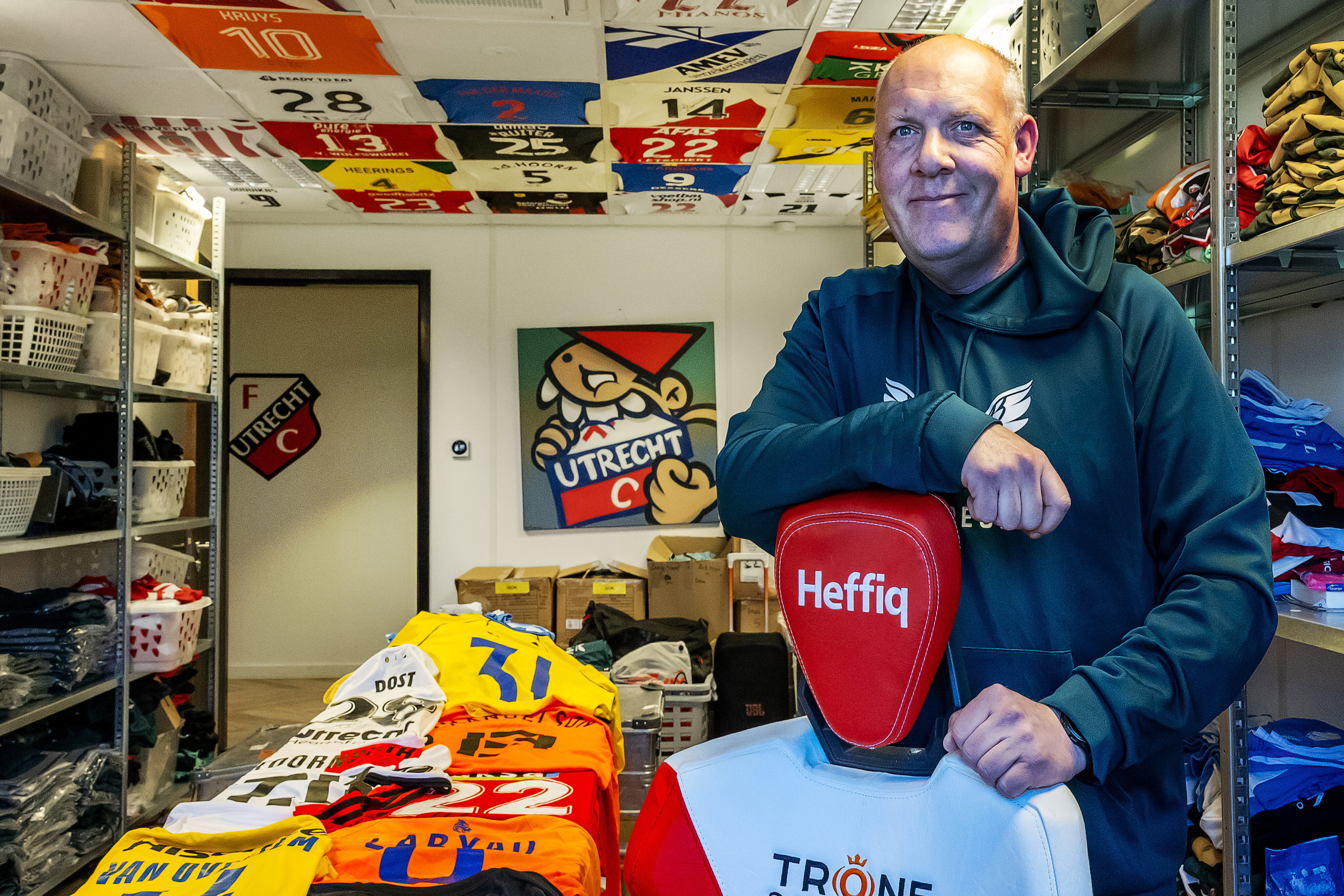 Jorrit Andela, materiaalman van FC Utrecht en fervent shirtverzamelaar