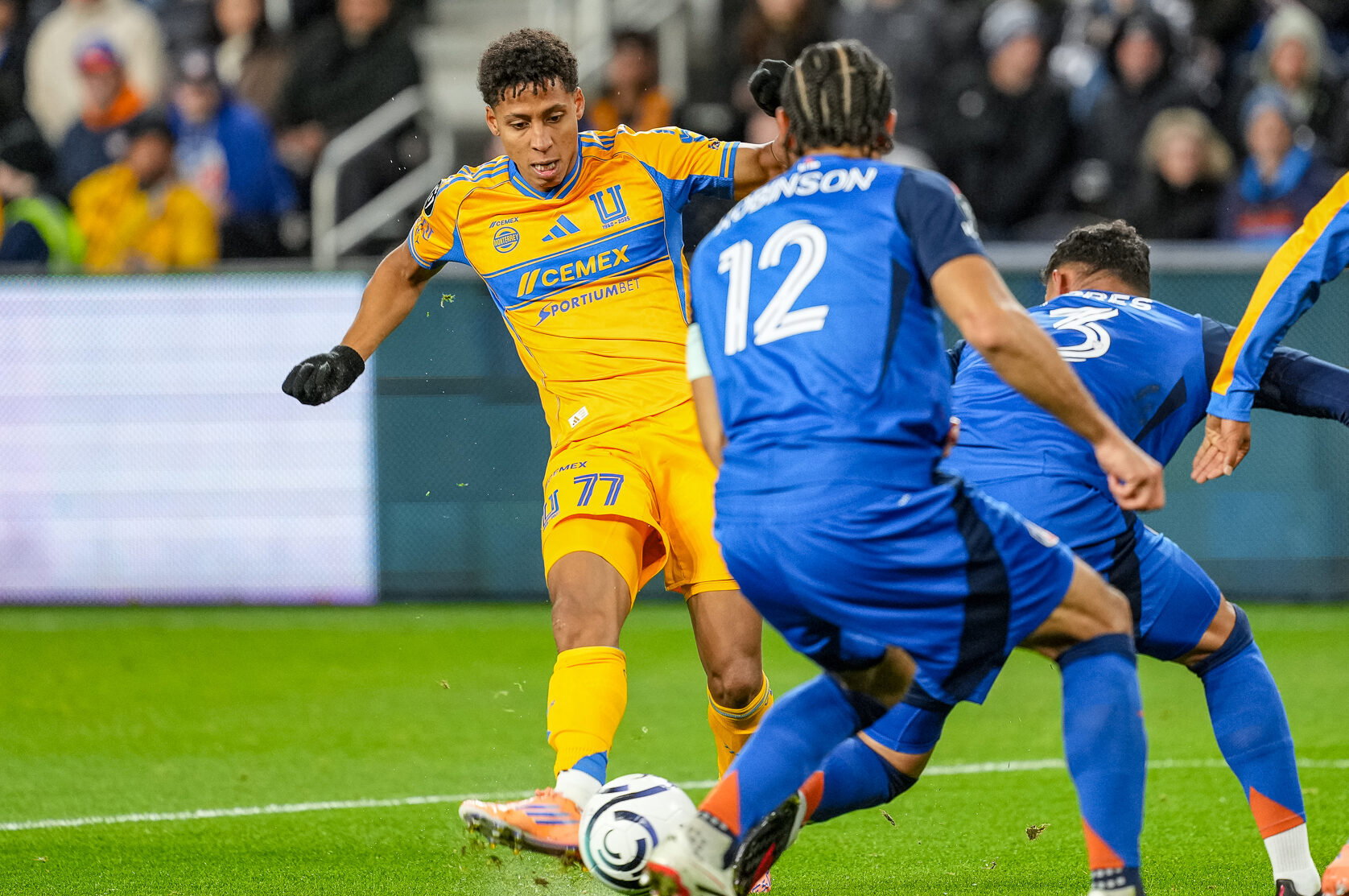 Ozziel Herrera namens Tigres