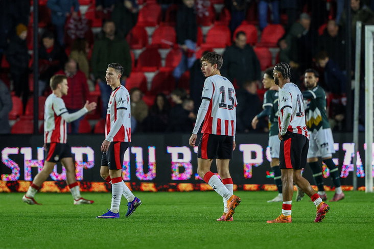 Jong PSV baalt