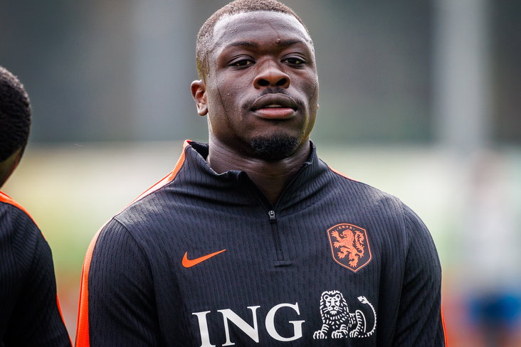 Brian Brobbey op de training bij Oranje