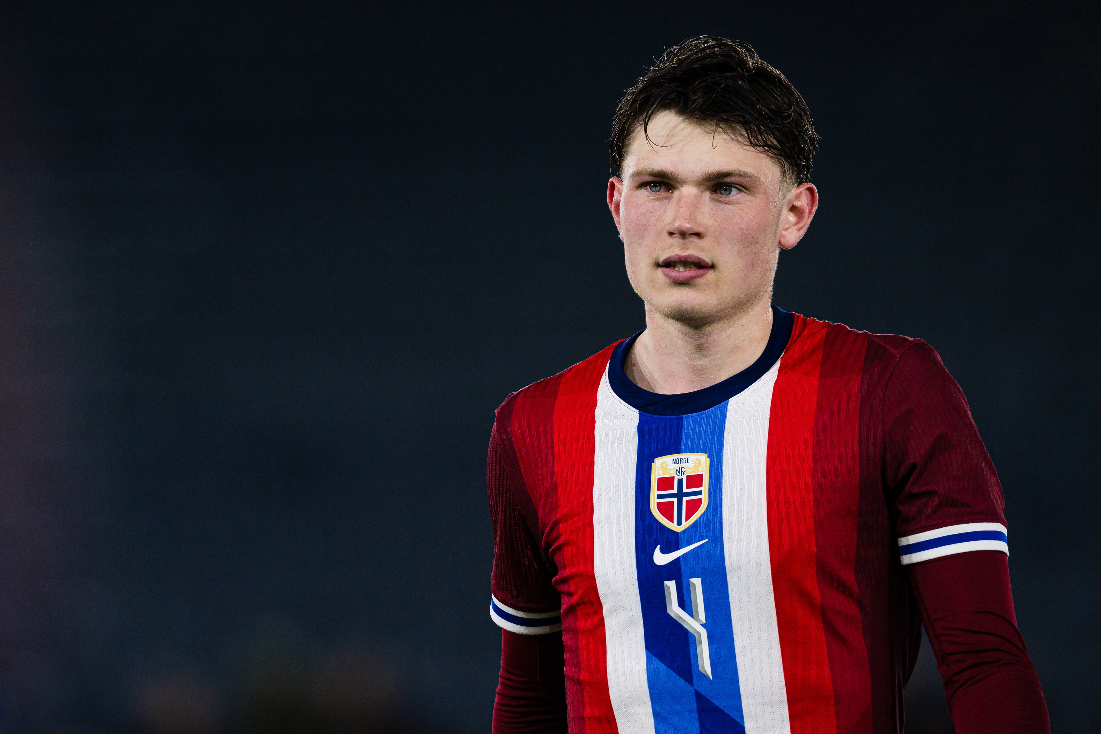 Nikolai Hopland tegen Jong Oranje