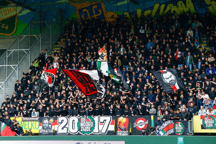 Fortuna - Feyenoord, het uitvak met de Feyenoorders