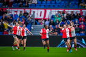 Feyenoord juicht na een doelpunt in De Kuip