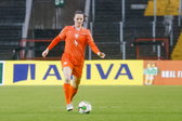Veerle Buurman aan de bal namens de OranjeLeeuwinnen
