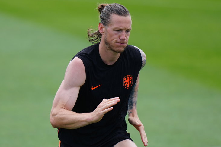 Wout Weghorst op de training van het Nederlands elftal