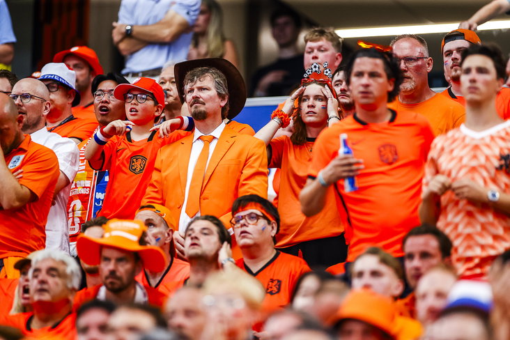 Supporters van het Nederlands elftal op de tribune tijdens het WK
