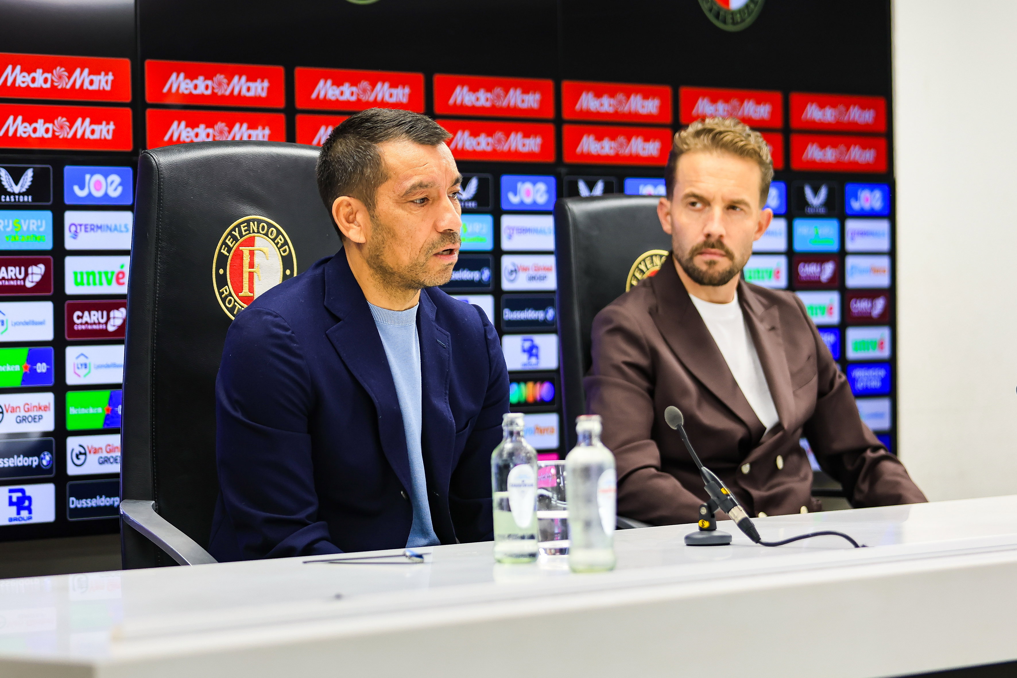 Giovanni van Bronckhorst en Devy Rigaux