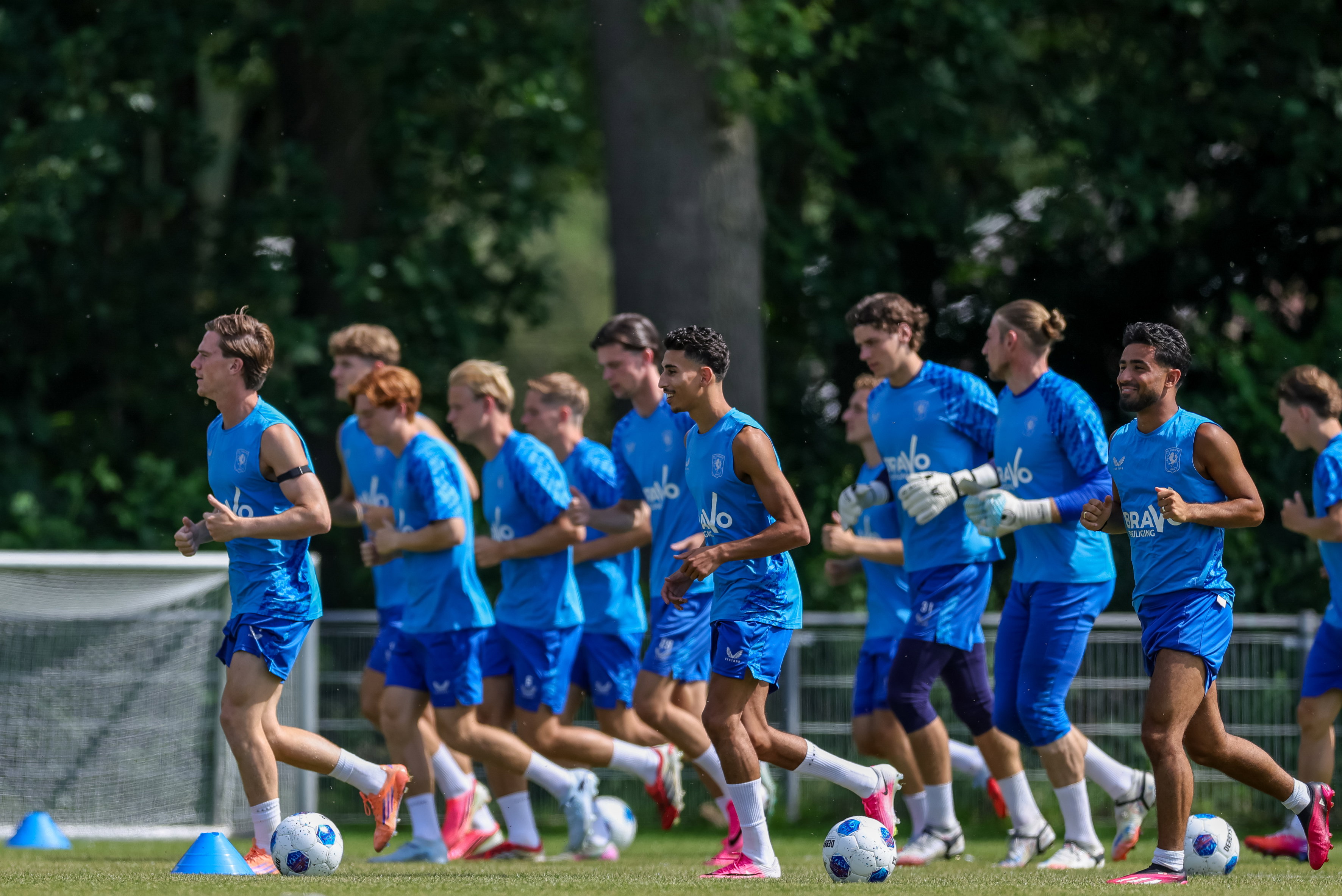 FC Twente-spelers op de eerste training