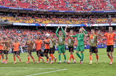 Oranje viert feest met het publiek