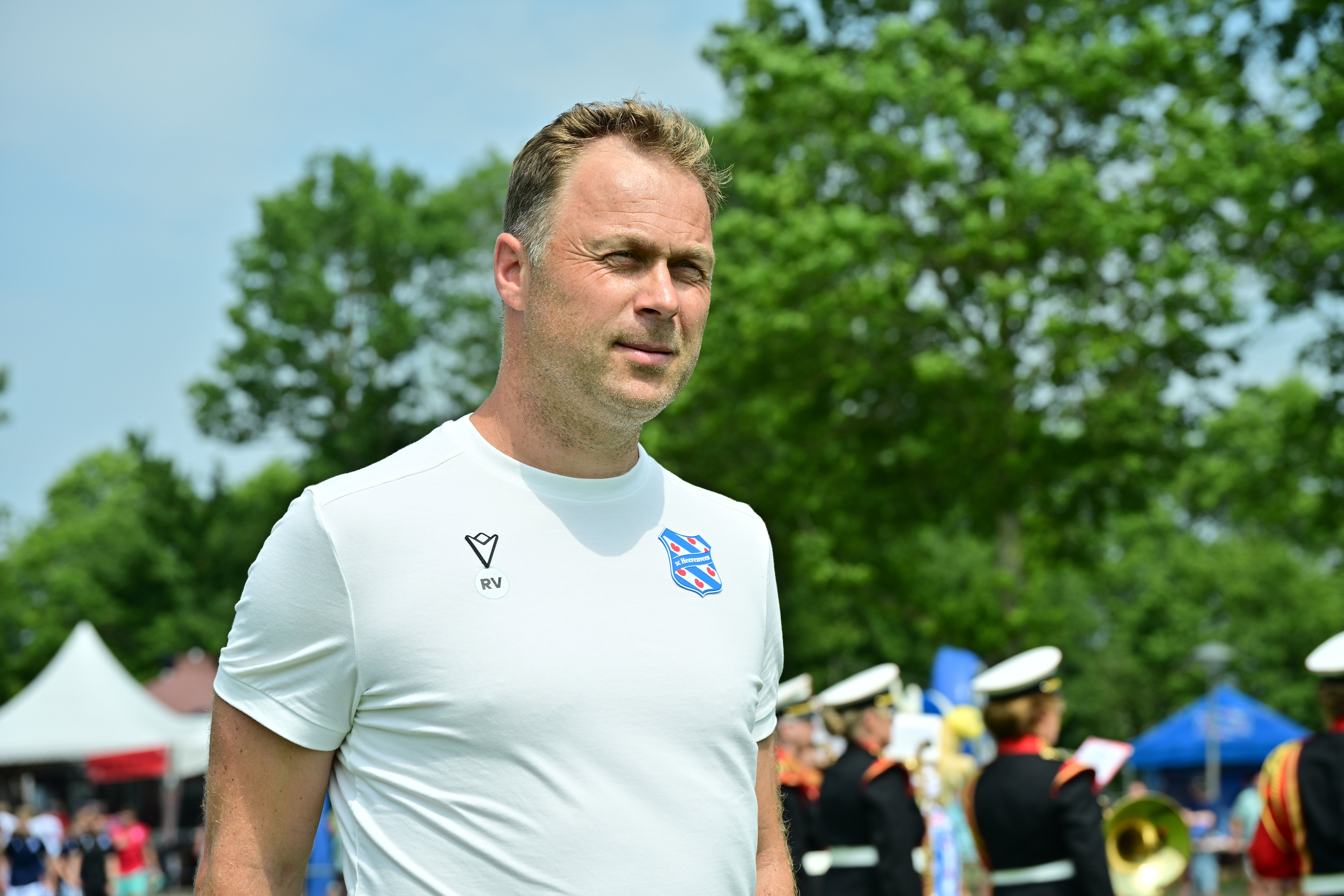 Robin Veldman krijgt luid applaus: 