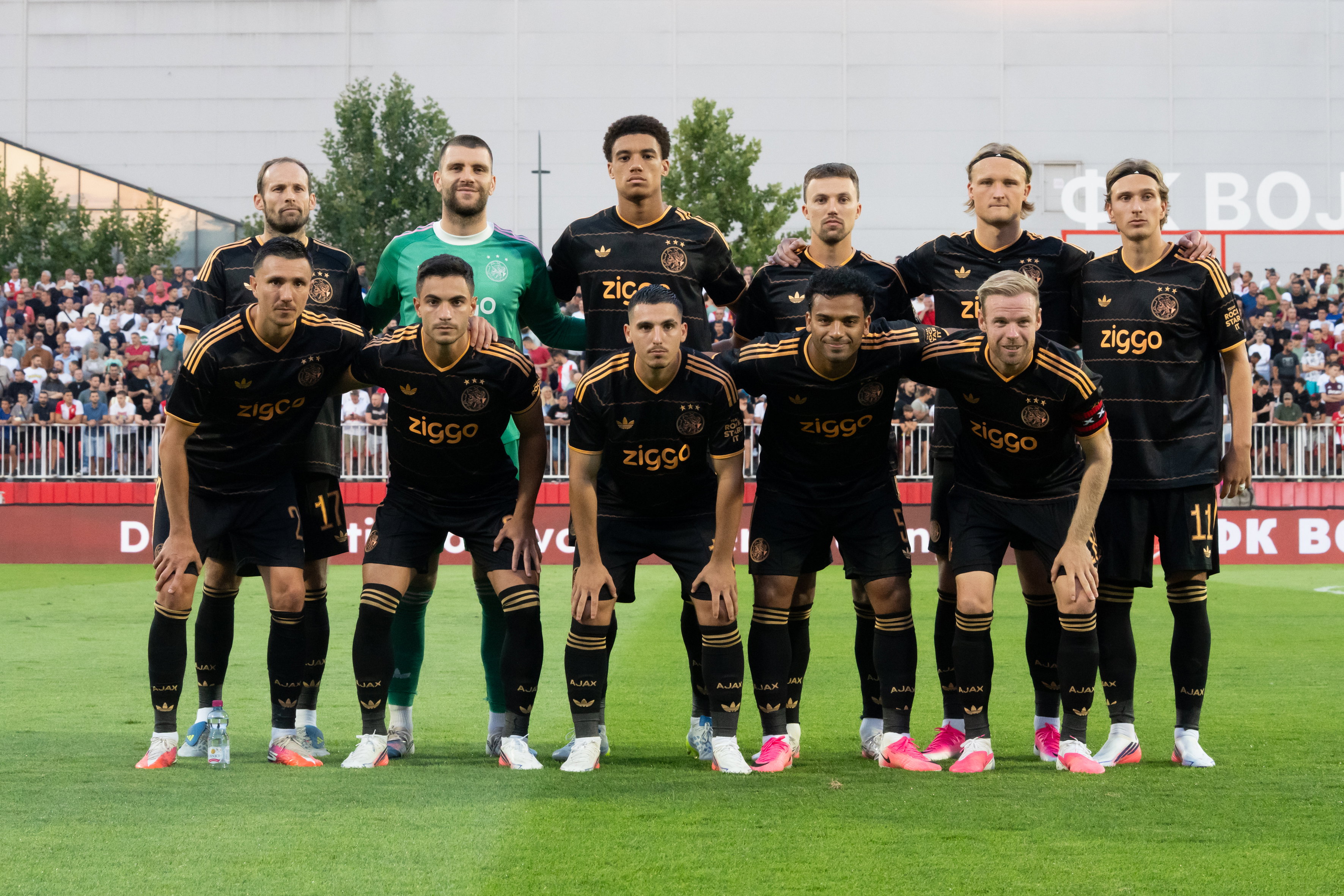 De opstelling van Ajax tegen Vojvodina