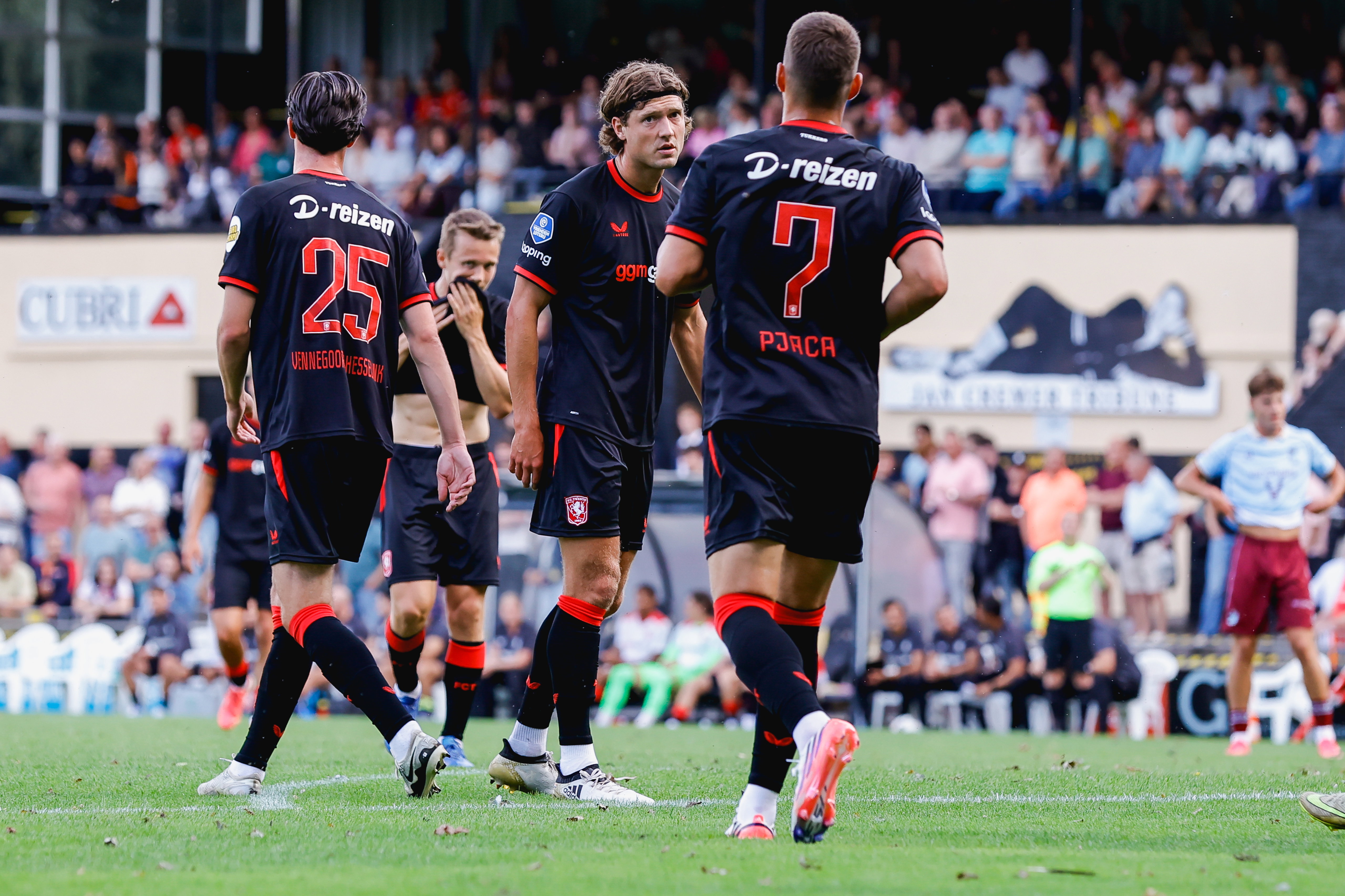 Sam Lammers scoorde drie keer tegen FC Emmen