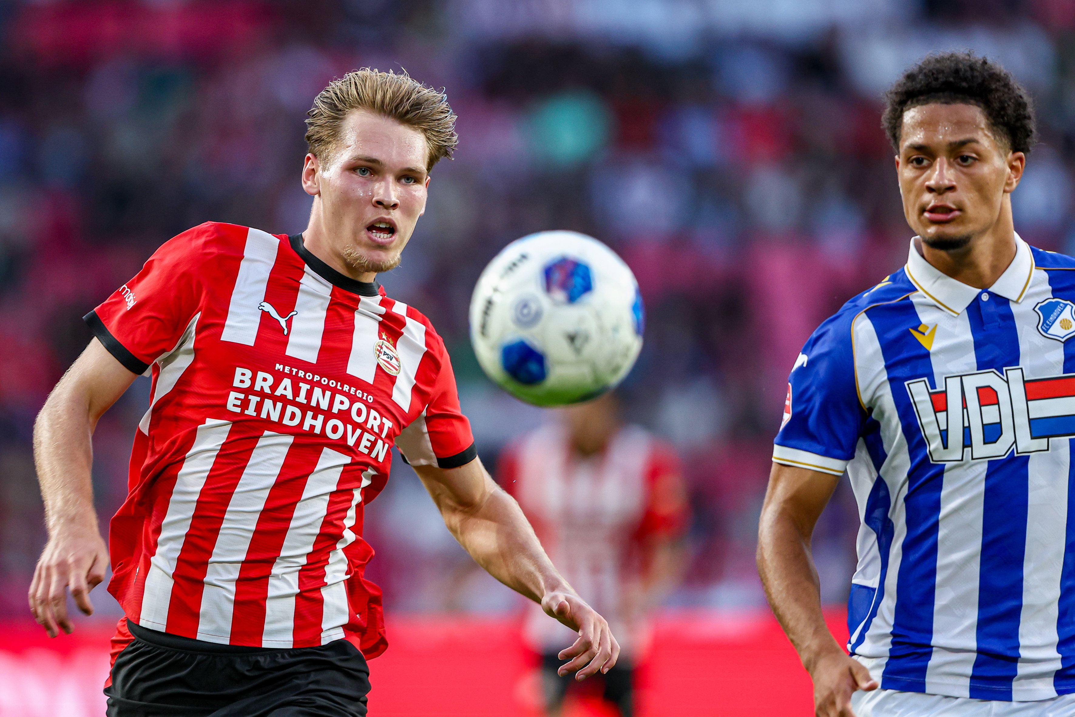 Joël van den Berg tegen FC Eindhoven