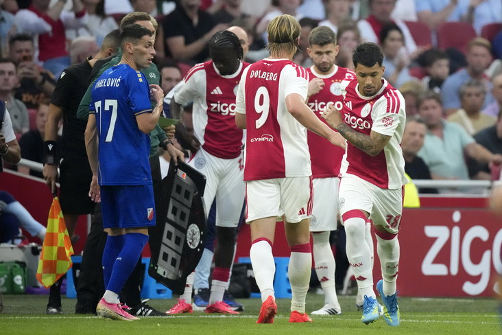 Marcos Leonardo vervangt Kasper Dolberg