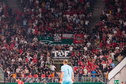 FC Twente-supporters in het uitvak bij Ferencváros