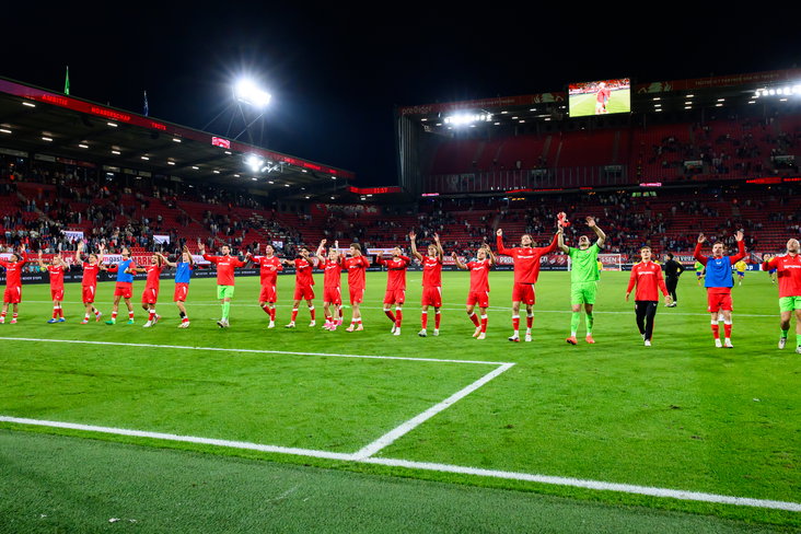 FC Twente - DAC 1904
