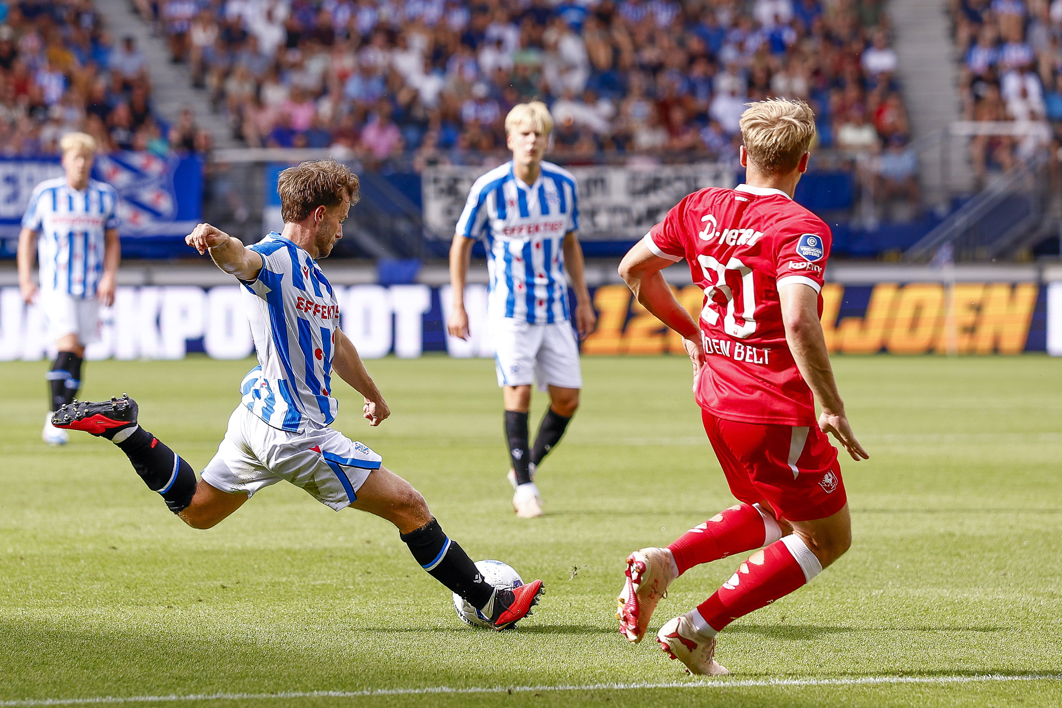 Proper dicht bij eerste SC Heerenveen-goal: 