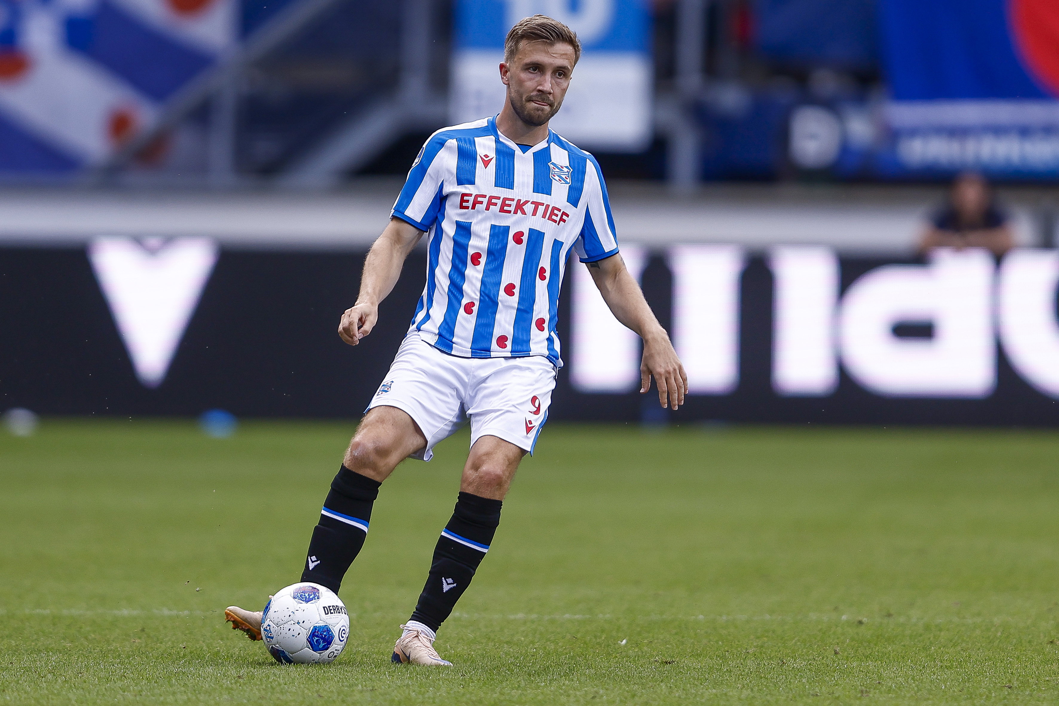 SC Heerenveen test spitsenduo Vente en Uldrikis: 