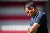 Giovanni van Bronckhorst denkt na